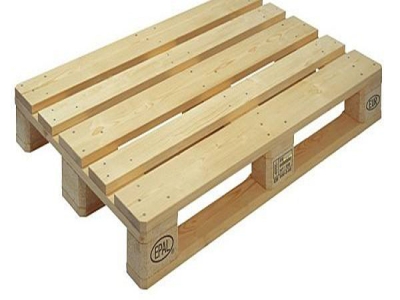 出口经销商可以选择国际标准的木制托盘